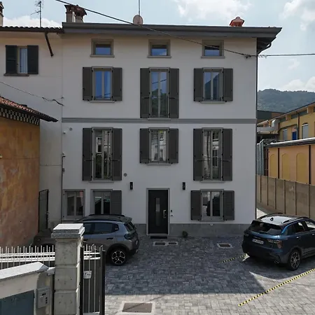 Spazio Perlasca 1 - *