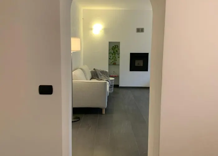 Spazio Perlasca 1 - * Cernobbio